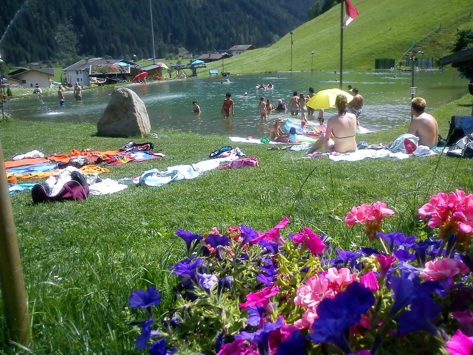 Appartementhaus zum Holzknecht am See Neustift im Stubaital Exterior foto